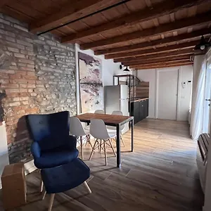 Apartamento Borgovivo Il Tuo Loft In Centro Citta, Bérgamo
